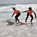 Comment choisir une bonne école de surf sur la côte Atlantique